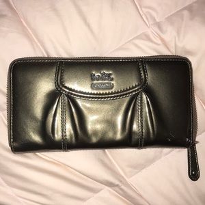 Silver Coach Clutch mint condition